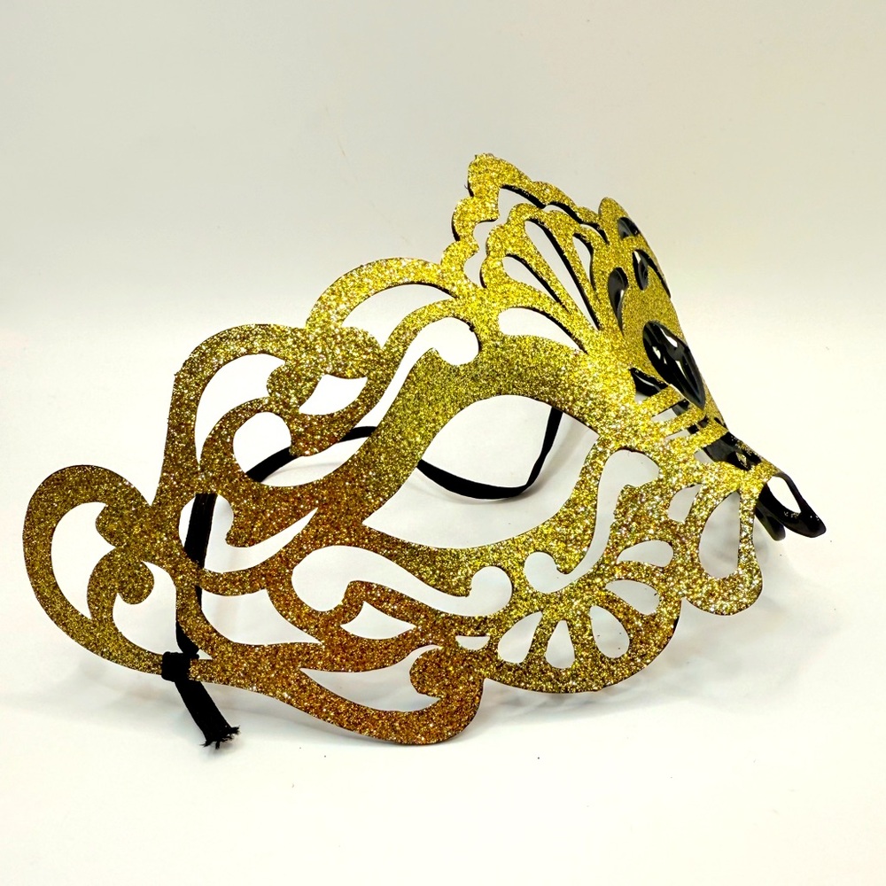Carnival Masquerade Mardi Gras Party Costume Festival Metallic Golden Mask